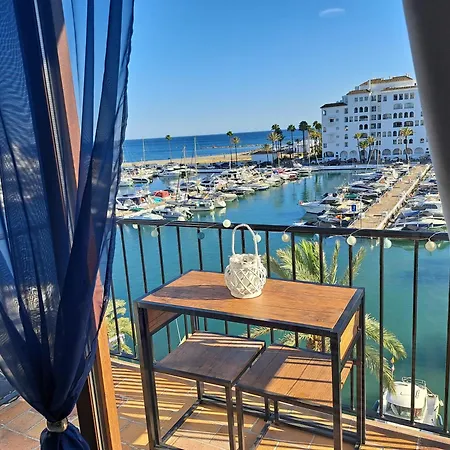 Superb Seaview Duquesa Port شقة