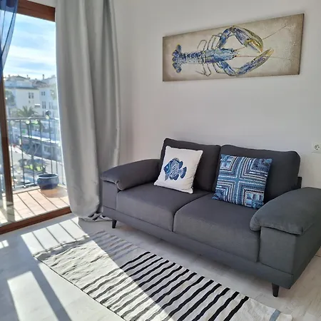 Superb Seaview Duquesa Port شقة *